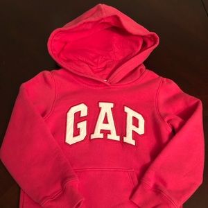 Girl’s GAP Sweatshirt Size 5T